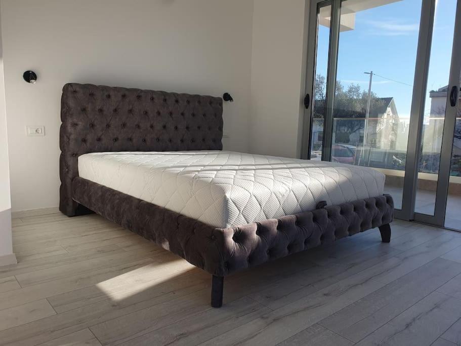 Appartement Beautiful In *